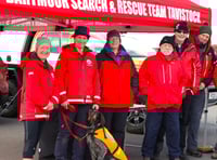 Volunteer rescuers meet the public