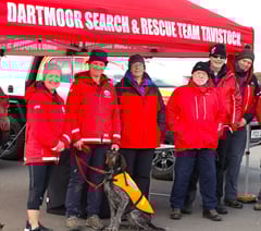 Volunteer rescuers meet the public