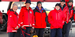 Volunteer rescuers meet the public