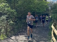 Keen runners' lakeside races for charity