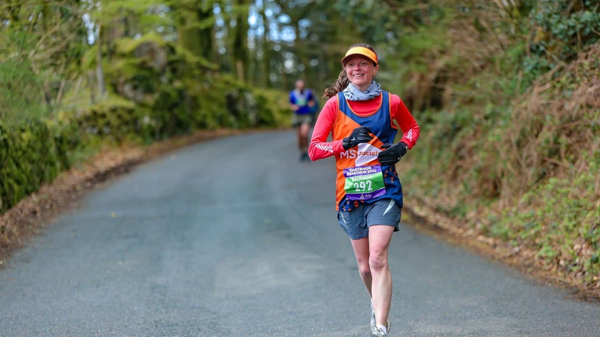 Peter Tavy runner's tough marathon tribute to family