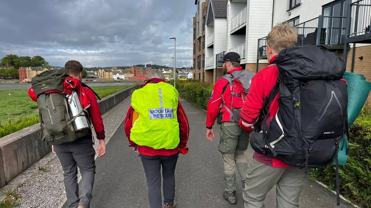 Volunteer rescuers join search for missing Barnstaple teen