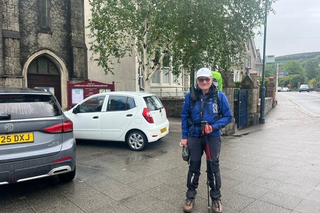 Okehampton Rotary Club supports ShelterBox walker on marathon trip