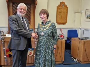 New town mayor elected for fifth time