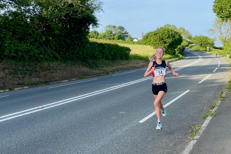 Tavistock Athletic Club's Nikki Bond set a course record at the Ivybridge 10km.