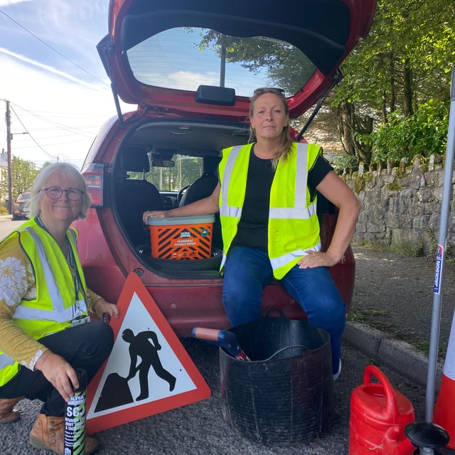 Residents urged to join citizen pothole army