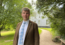Farmer re-elected chairman of Dartmoor authority
