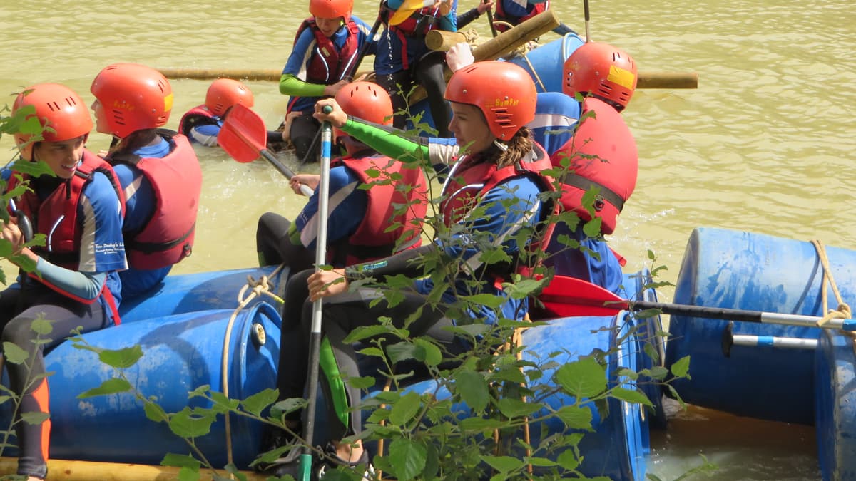 Okehampton Air Cadets genießen Wassersporttag dank Spende von Allison ...