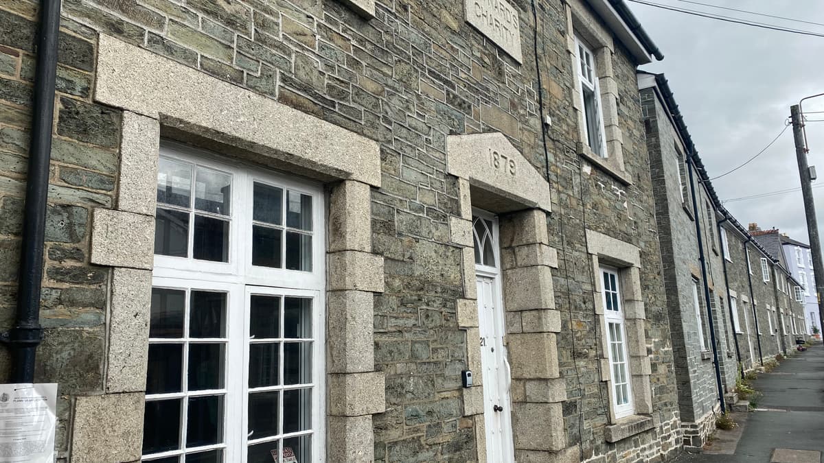 Stadtrat lehnt Erweiterungsplan für Sozialwohnungen in Tavistock ab
