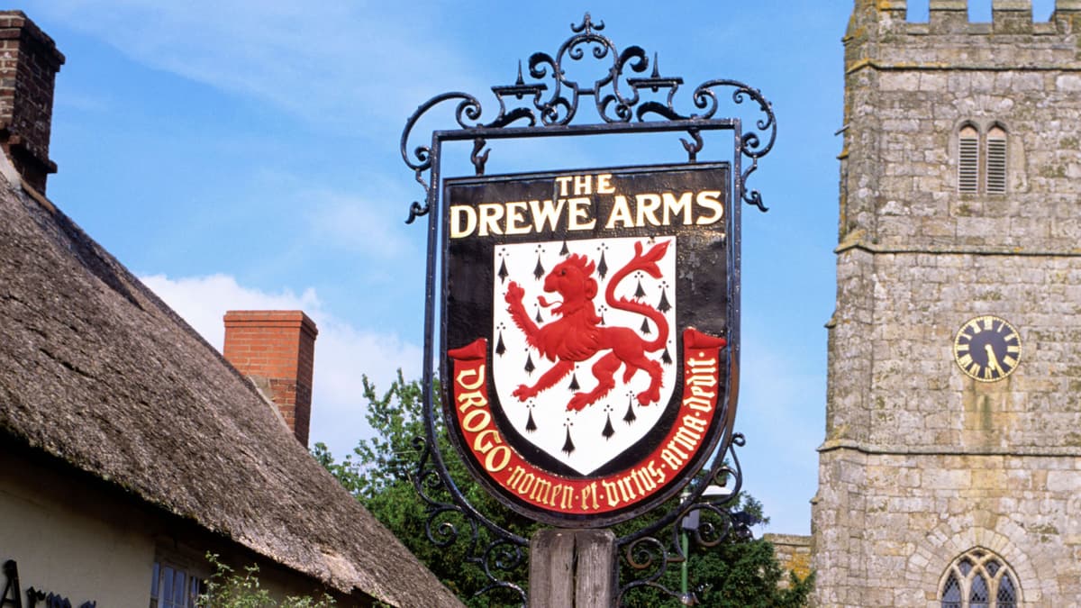 Werden Sie Teil eines florierenden Gemeinschaftszentrums im The Drewe Arms ...