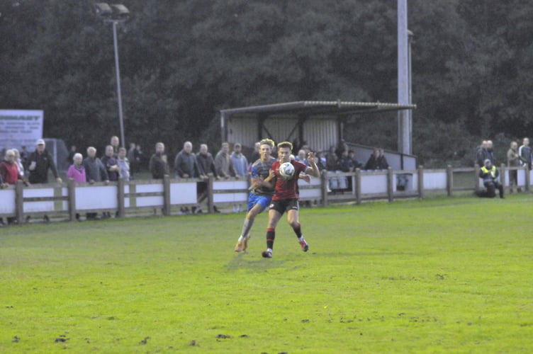 A physical clash between Deacon Thomson and Harvey Coggins 