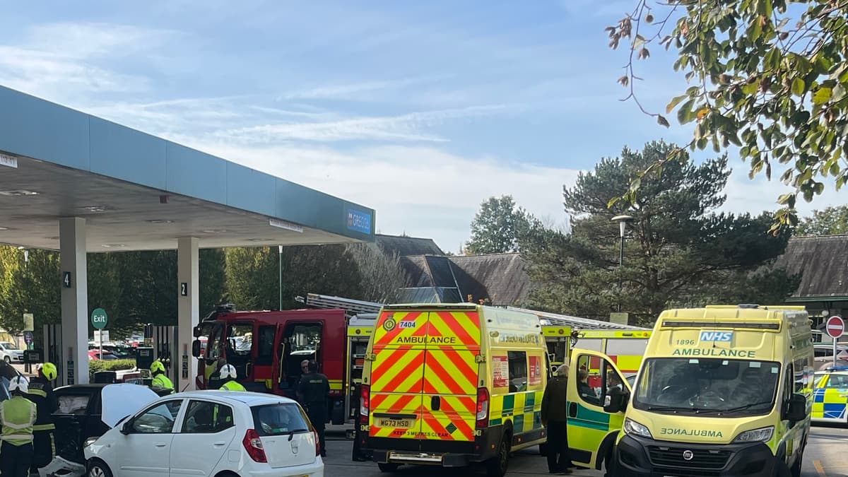 Notfallmaßnahmen bei einem Vorfall an der Tankstelle in Tavistock