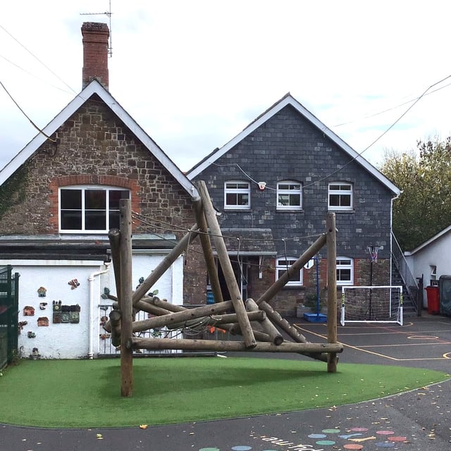 Village primary 'warm and welcoming' says Ofsted