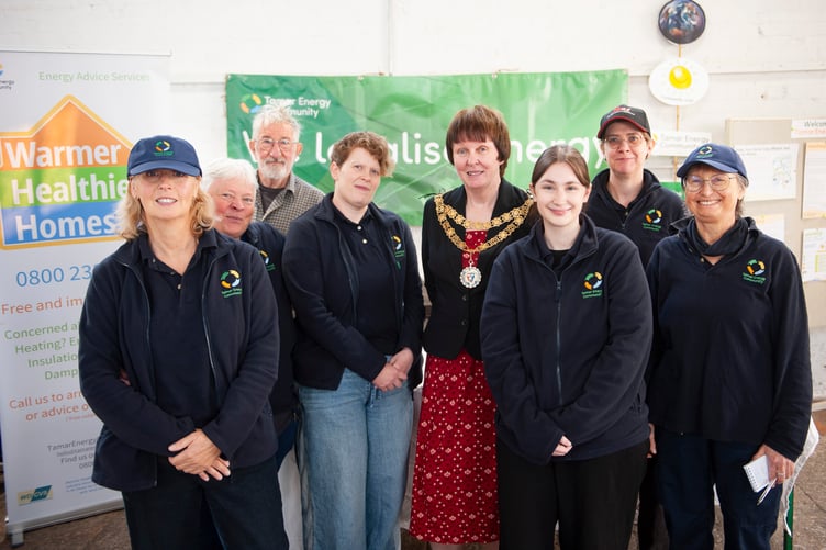 Tamar Energy Community were on hand to advise residents how to save heating and other energy bills at Tavistock. Photograph by DartmoorPhotographer.