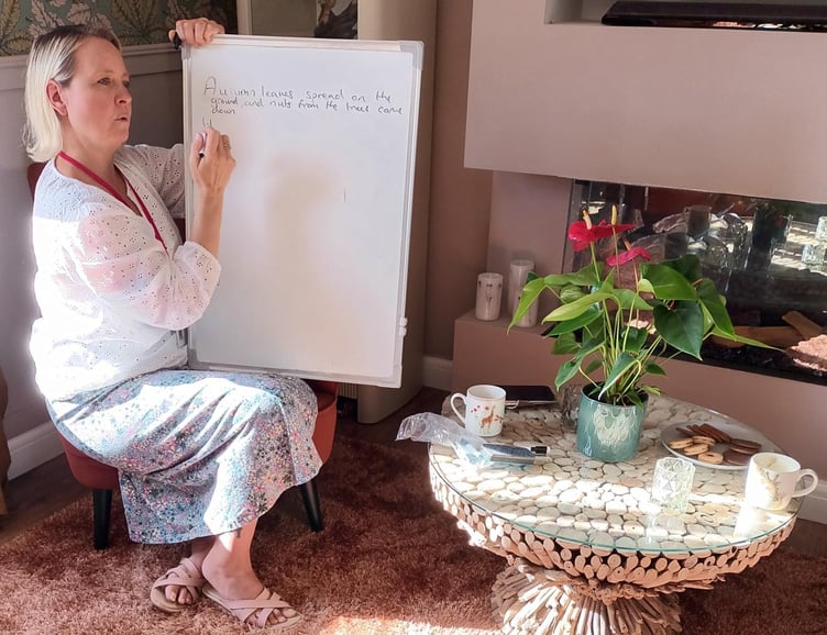 Filo Project host Wendy, of Callington, encouraging a group to share autumn memories.